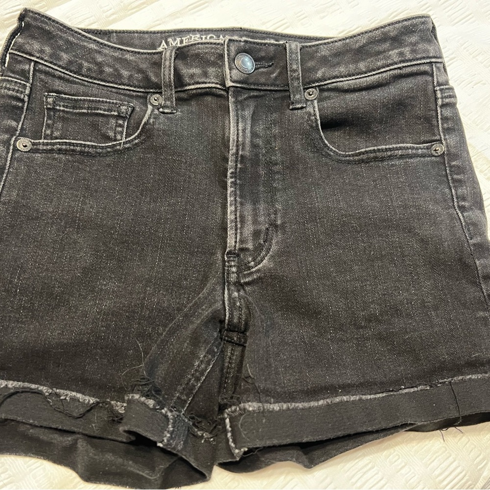 American Eagle Super High Rise Denim Shortie 2